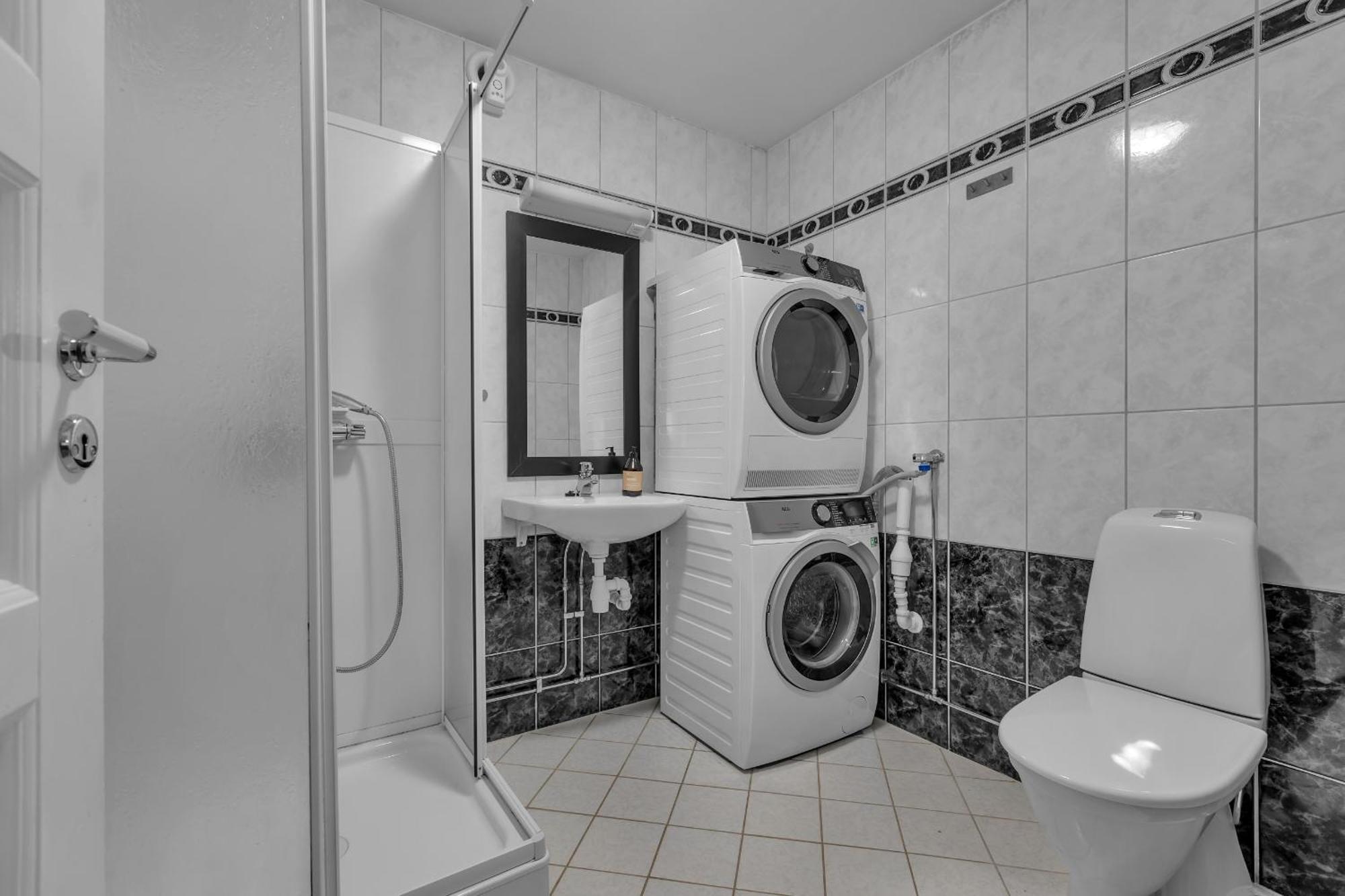 Stormly - Modern 1bed With Sofabed In Quiet Area Appartement